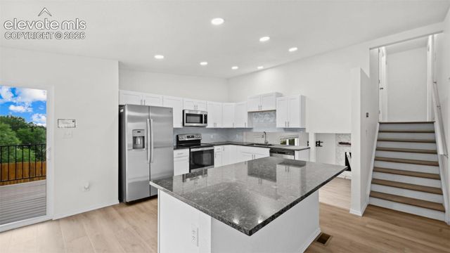 5625 Escapardo Way, Colorado Springs, CO 80917