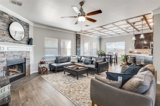 1984 Newport Drive, Lancaster, TX 75146