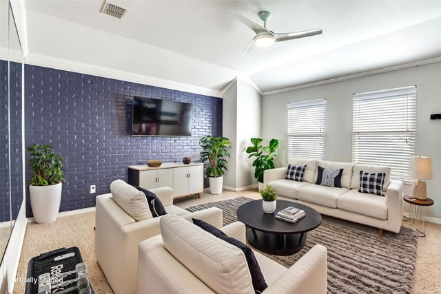 1984 Newport Drive, Lancaster, TX 75146