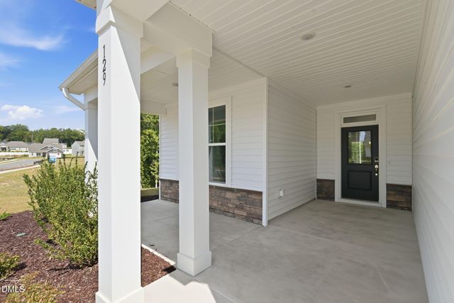 129 Oban Drive, Sanford, NC 27330