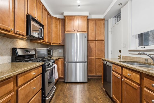 5802 S BLACKSTONE Avenue 1, Chicago, IL 60637