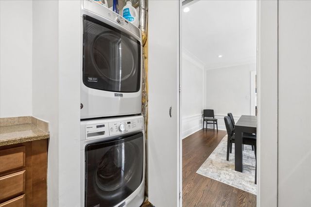 5802 S BLACKSTONE Avenue 1, Chicago, IL 60637