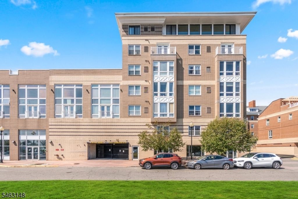 358 Rector 510, Perth Amboy City, NJ 08861 — photo 2