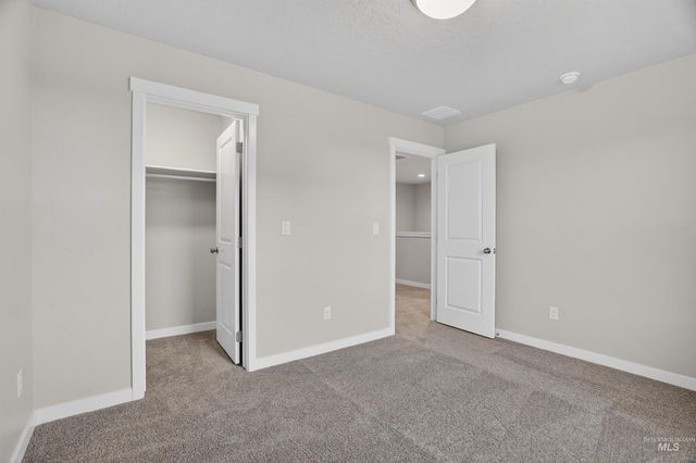 19317 Snowyside Way, Caldwell, ID 83605