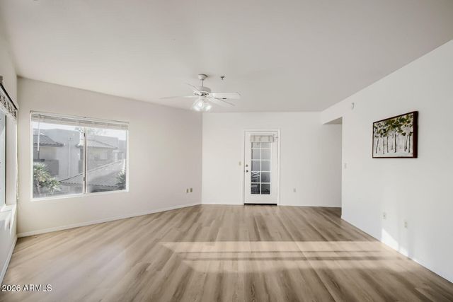 1825 W Ray Road Apt 2125, Chandler, AZ 85224
