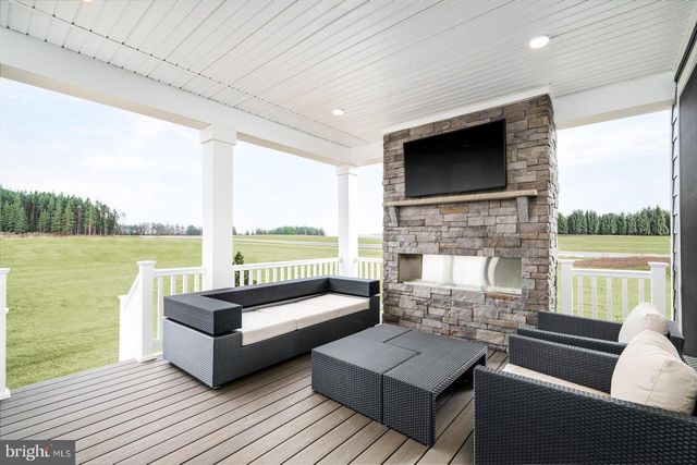 500 JAMES CLOUD CIR, Glen Mills, PA 19342