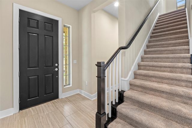 1709 Lawrence ST 5, Austin, TX 78741