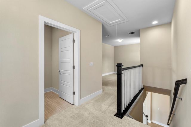 1709 Lawrence ST 5, Austin, TX 78741