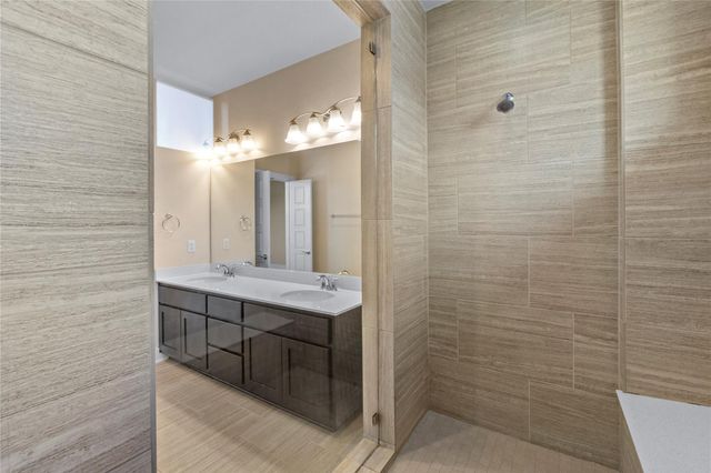 1709 Lawrence ST 5, Austin, TX 78741