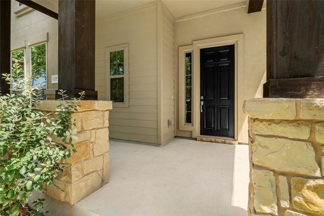 1709 Lawrence ST 5, Austin, TX 78741