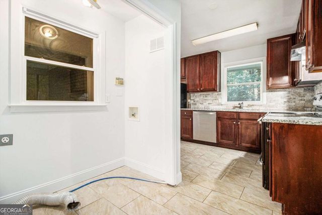 1686 Derrill Drive, Decatur, GA 30032