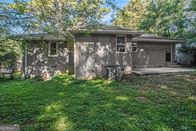 1686 Derrill Drive, Decatur, GA 30032