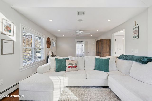 1412 Bay Plaza, Wall, NJ 07719