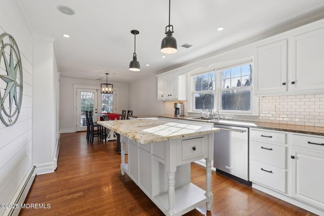 1412 Bay Plaza, Wall, NJ 07719