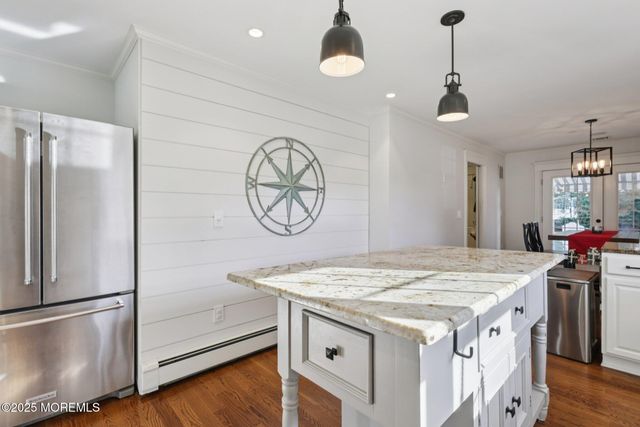 1412 Bay Plaza, Wall, NJ 07719