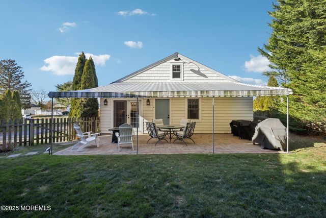 1412 Bay Plaza, Wall, NJ 07719