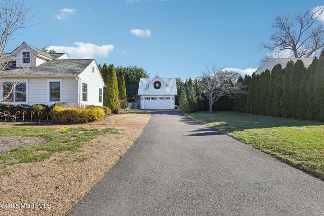 1412 Bay Plaza, Wall, NJ 07719