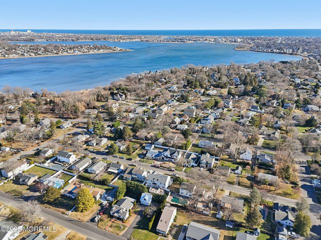 1412 Bay Plaza, Wall, NJ 07719