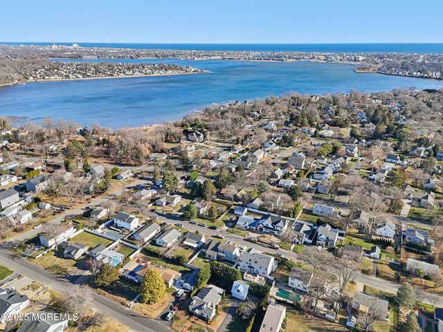 1412 Bay Plaza, Wall, NJ 07719