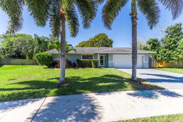 548 NW 45th Drive, Delray Beach, FL 33445