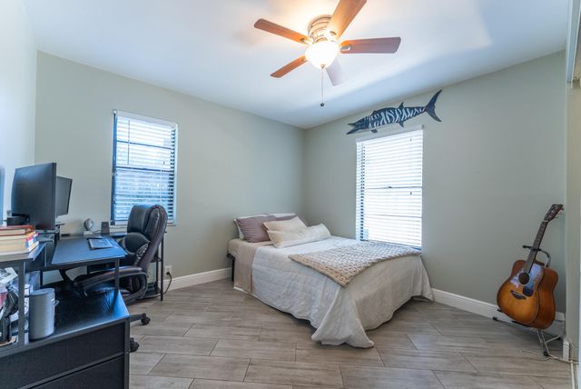 548 NW 45th Drive, Delray Beach, FL 33445