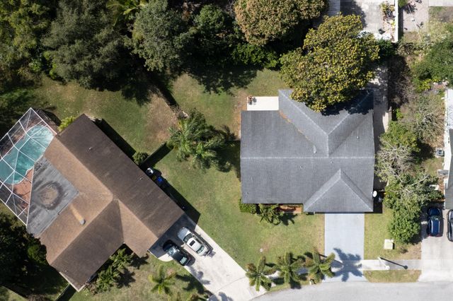 548 NW 45th Drive, Delray Beach, FL 33445