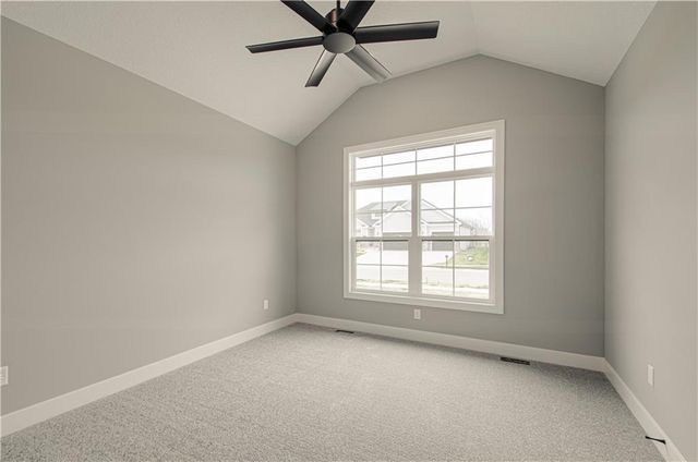 2316 Larkspur Lane, Kearney, MO 64060