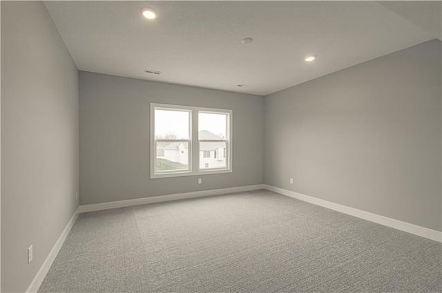 2316 Larkspur Lane, Kearney, MO 64060