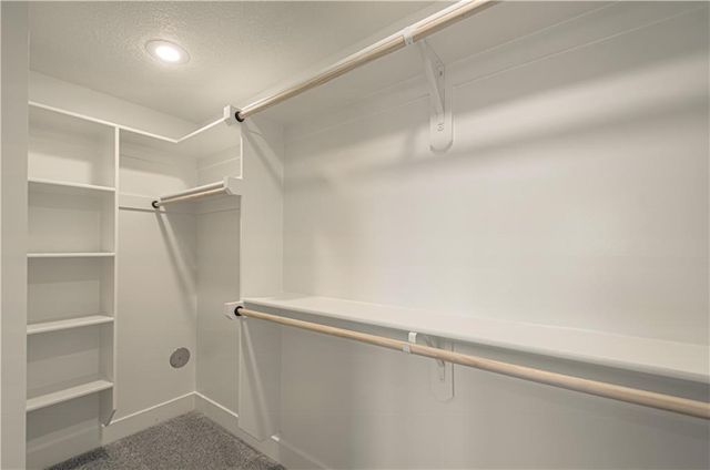 2316 Larkspur Lane, Kearney, MO 64060