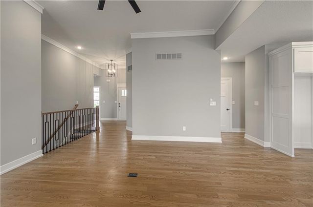 2316 Larkspur Lane, Kearney, MO 64060