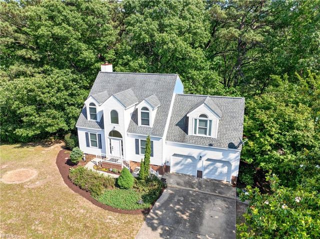 6478 Pocahontas LN, Hayes, VA 23072