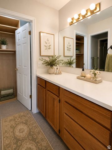 910 WOODLAND HILLS CIR, Bountiful, UT 84010