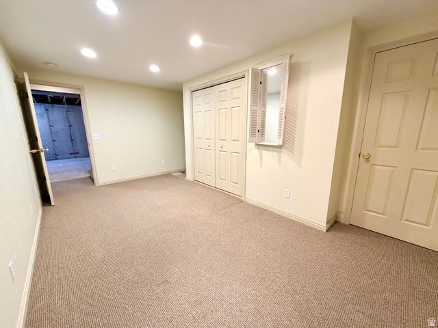 910 WOODLAND HILLS CIR, Bountiful, UT 84010