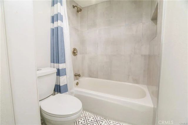 19742 Oceanaire Circle, Huntington Beach, CA 92648