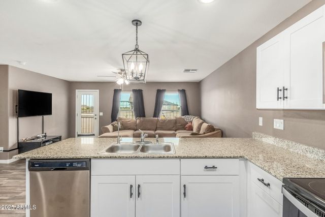 3635 N BANDELIER Drive, Eloy, AZ 85131