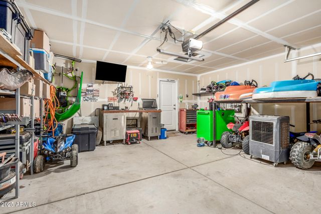 3635 N BANDELIER Drive, Eloy, AZ 85131