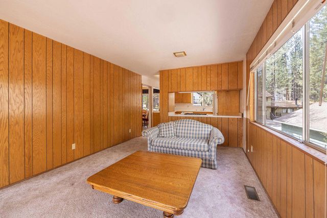 41726 Comstock Lane, Big Bear, CA 92315
