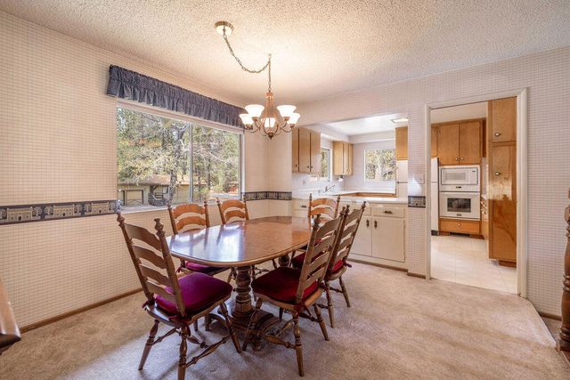 41726 Comstock Lane, Big Bear, CA 92315