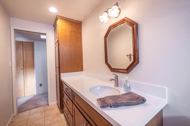 41726 Comstock Lane, Big Bear, CA 92315