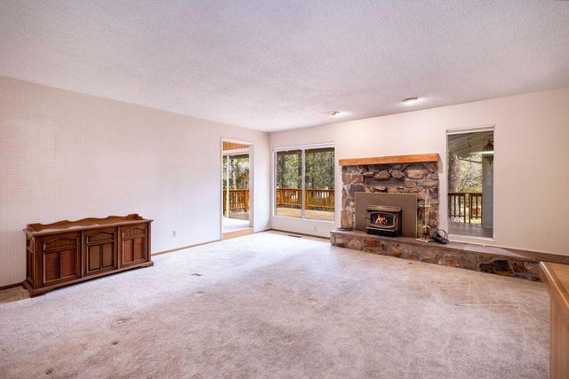 41726 Comstock Lane, Big Bear, CA 92315