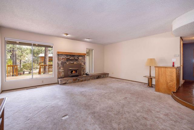 41726 Comstock Lane, Big Bear, CA 92315