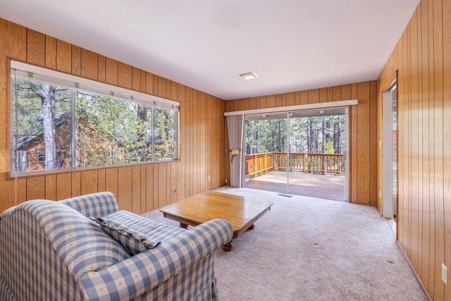 41726 Comstock Lane, Big Bear, CA 92315