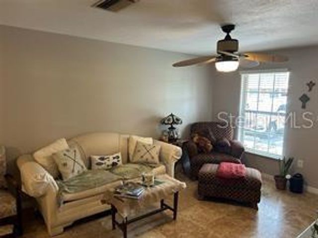 8365 10TH WAY N, St Petersburg, FL 33702