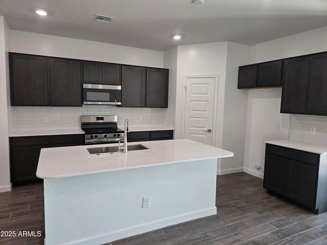 12569 W CHASE Lane, Avondale, AZ 85323