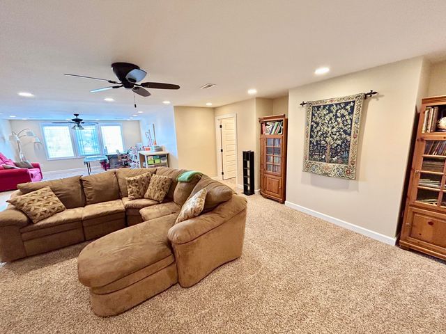 85 Winged Foot Drive, Somerset, KY 42501