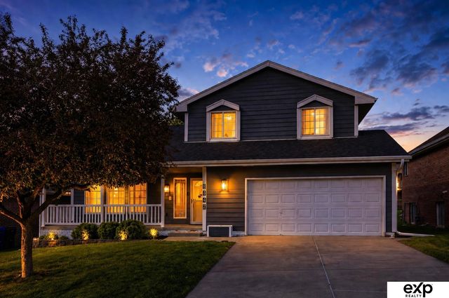 8442 Craig Avenue, Omaha, NE 68122