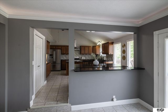 8442 Craig Avenue, Omaha, NE 68122