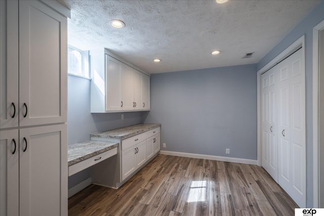 8442 Craig Avenue, Omaha, NE 68122