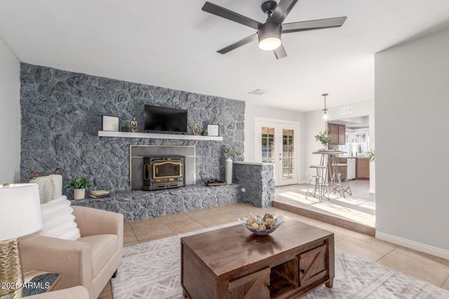 17220 N 55TH Avenue, Glendale, AZ 85308