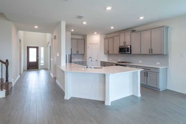 10201 Claire Creek Road, Fort Worth, TX 76126